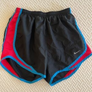 Nike tempo running shorts, black/blue/pink